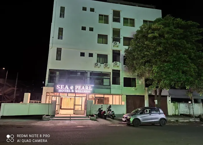 Seaepearl Hotel